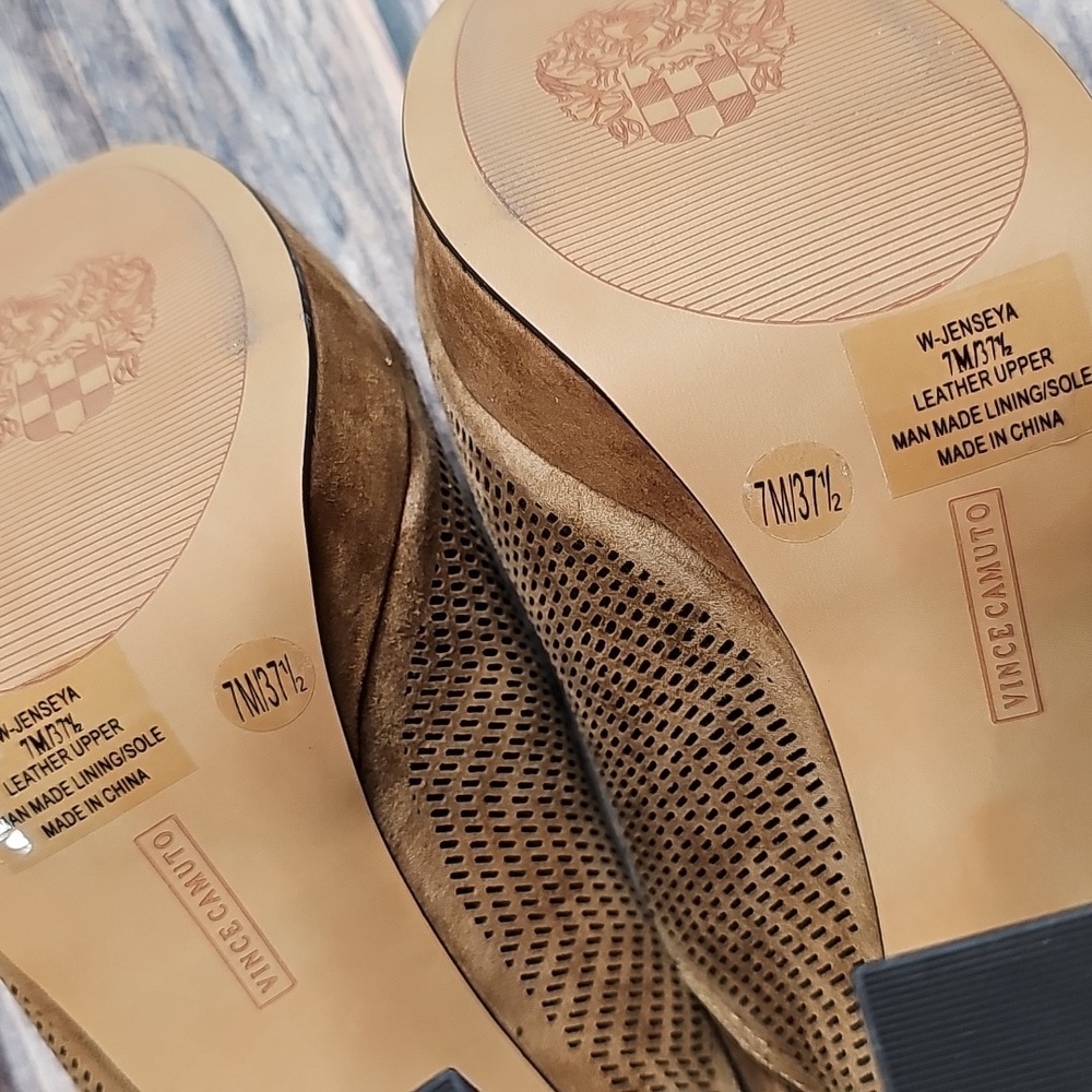 NIB VINCE CAMUTO VV-JENSEYA SEED BROWN PEEP-TOE PERFORATED BOOTIE SANDAL - Picture 9 of 12